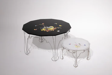 Jirasi Table