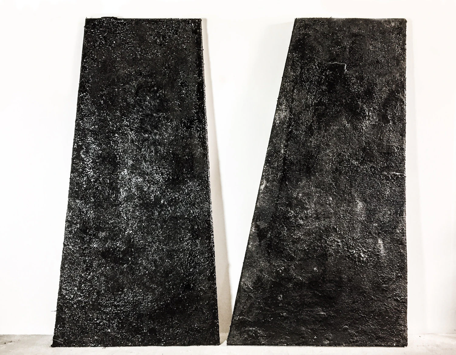 MONUMENT IV (DIPTYCH)