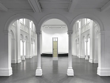 A monument for contemporary architecture