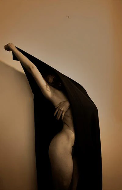 A DIARY WITH MEMORIES THAT I DO NOT HAVE by Luiza Prado...