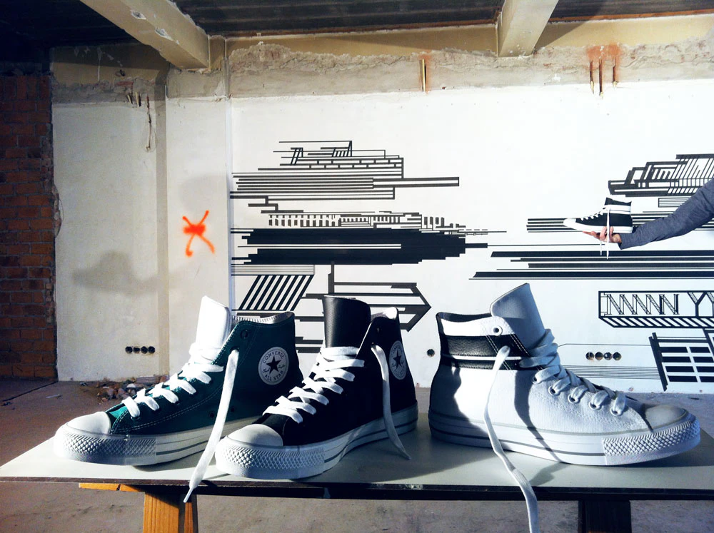 STREET ART BRANDING - CONVERSE by TAPE OVER...