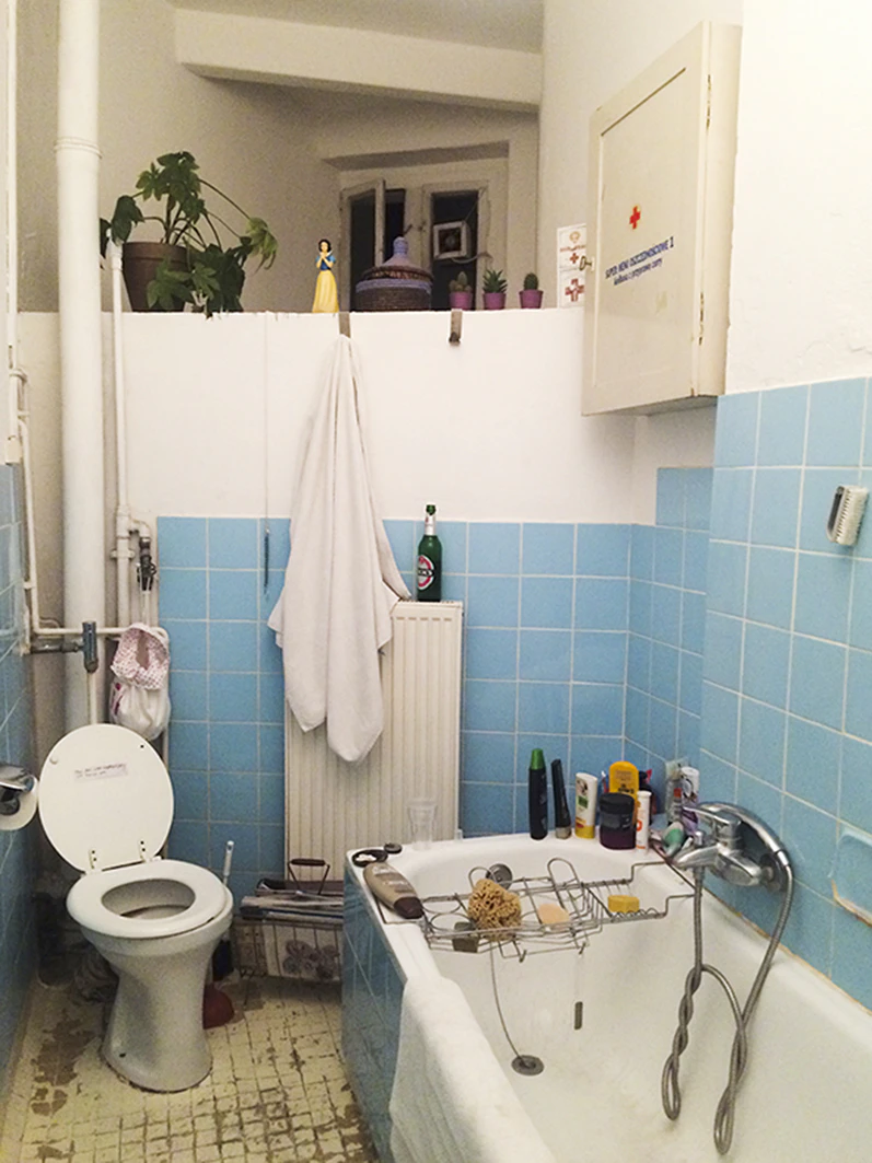 Bathrooms by Daniela Rivas Arenas...