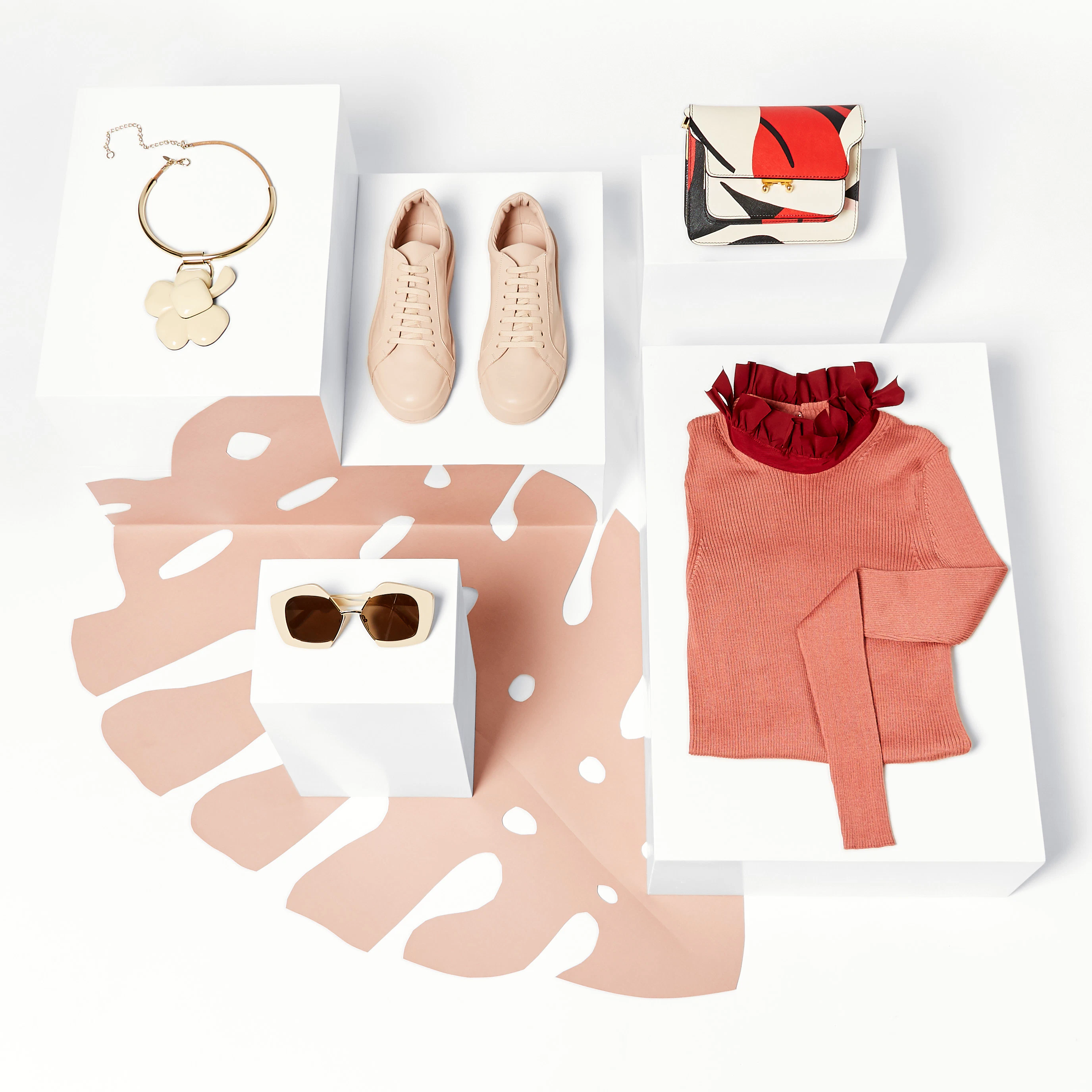 SOCIAL MEDIA SHOOT FOR STYLEBOP.COM by Studio Chérie PRODUCTION...