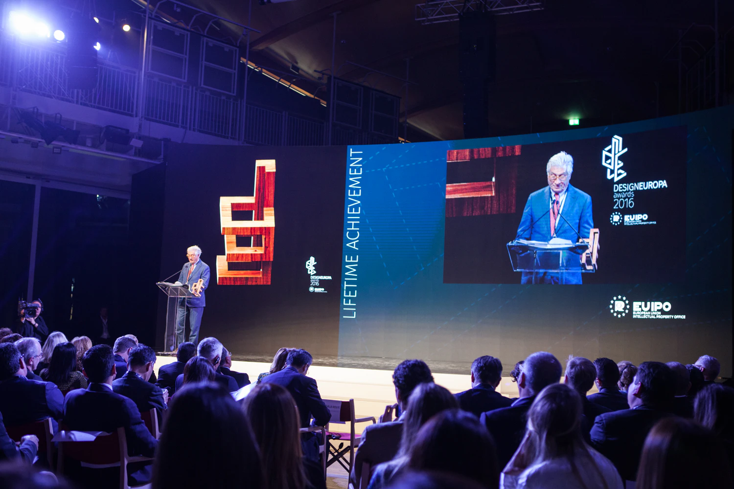 Outstanding designs receive the DesignEuropa Award 2016 by ICWE_GmbH...
