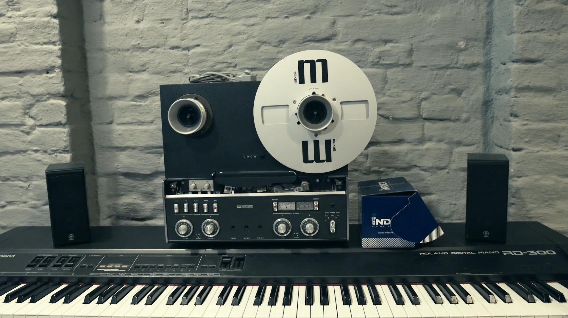 Smirnoff Sound Collective - Inside by Jan Rödger...