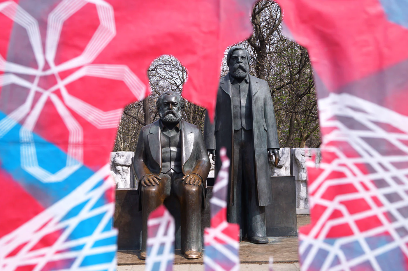 CITY SKINS - MARX AND ENGELS