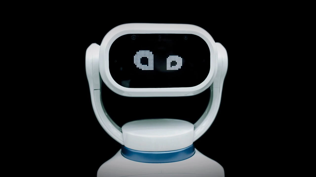 Hease Robotics commercial