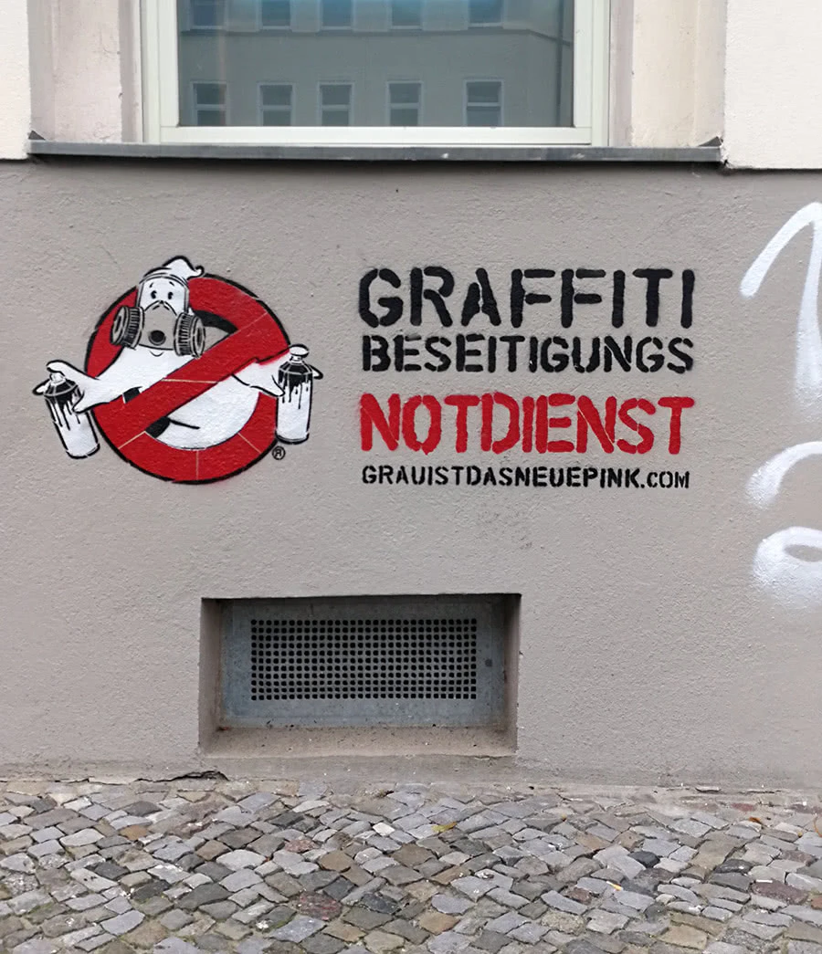 Graffitibeseitigungsnotdienst (Graffiti Busters)- Fake advertising campaign