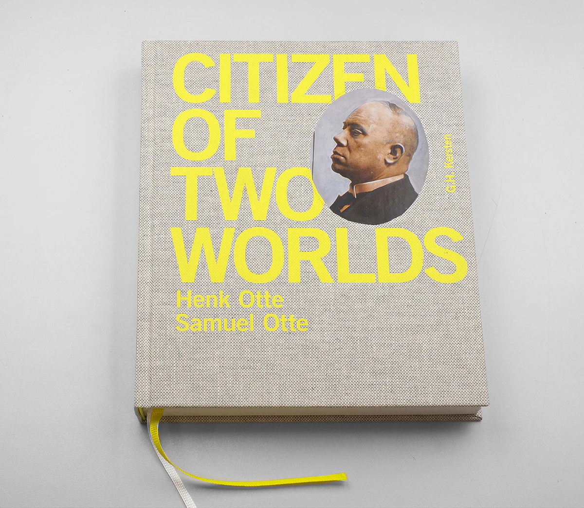 Citizen of Two Worlds by Henk Otte...