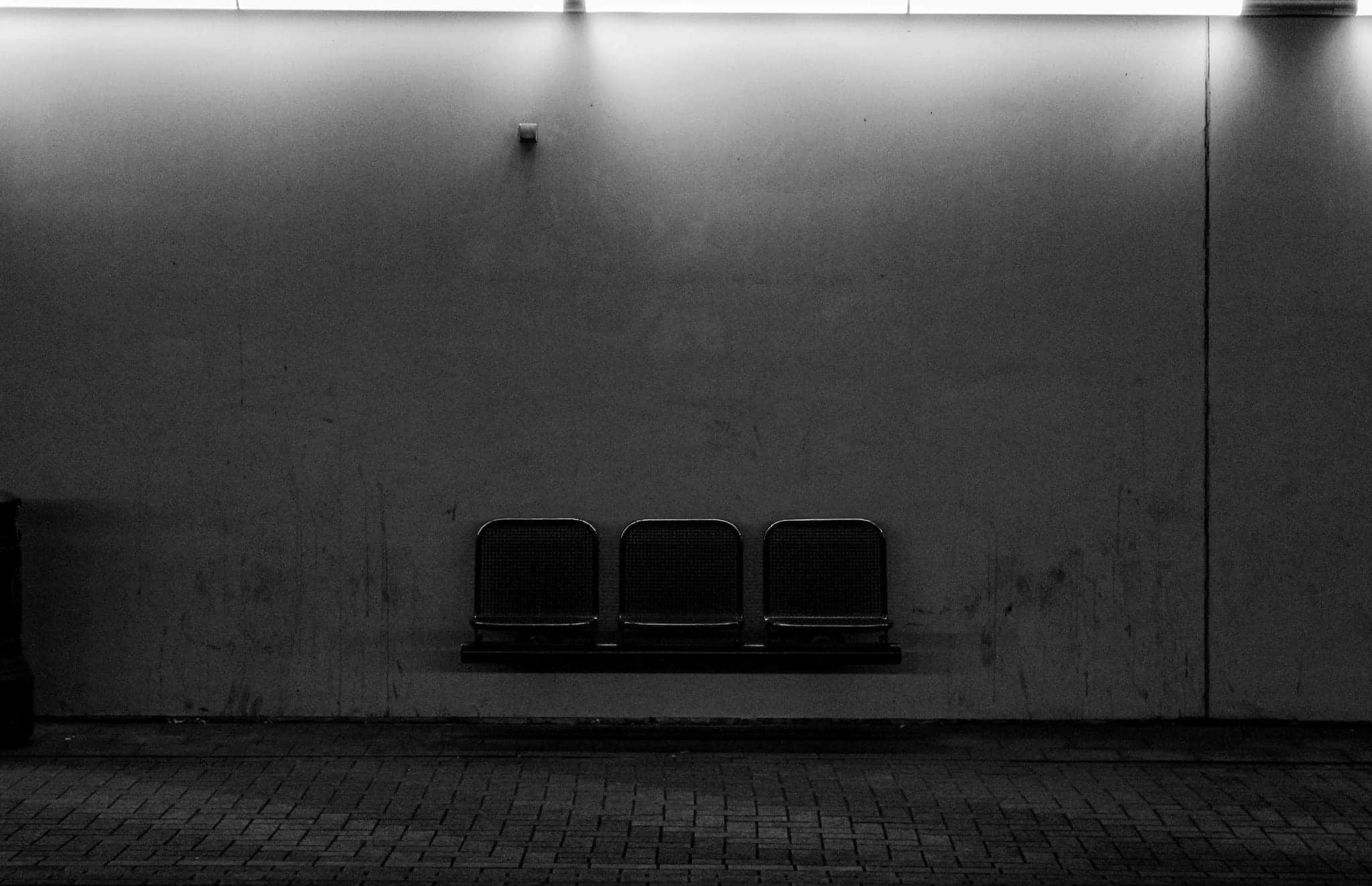A day at the railway station by Hannah Malomgré...