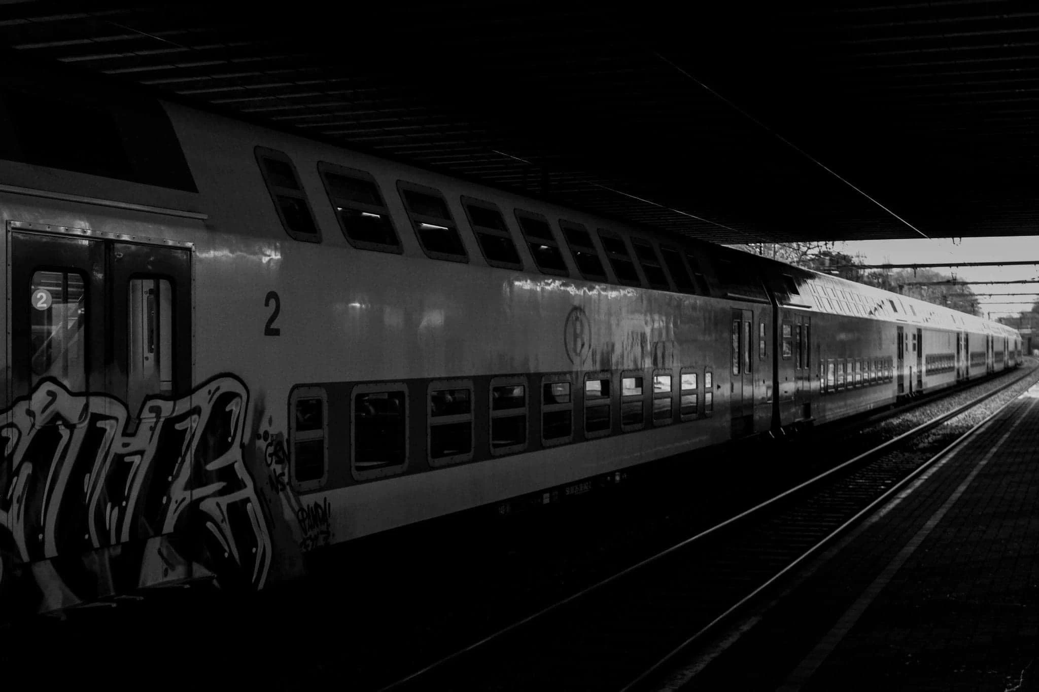 A day at the railway station by Hannah Malomgré...