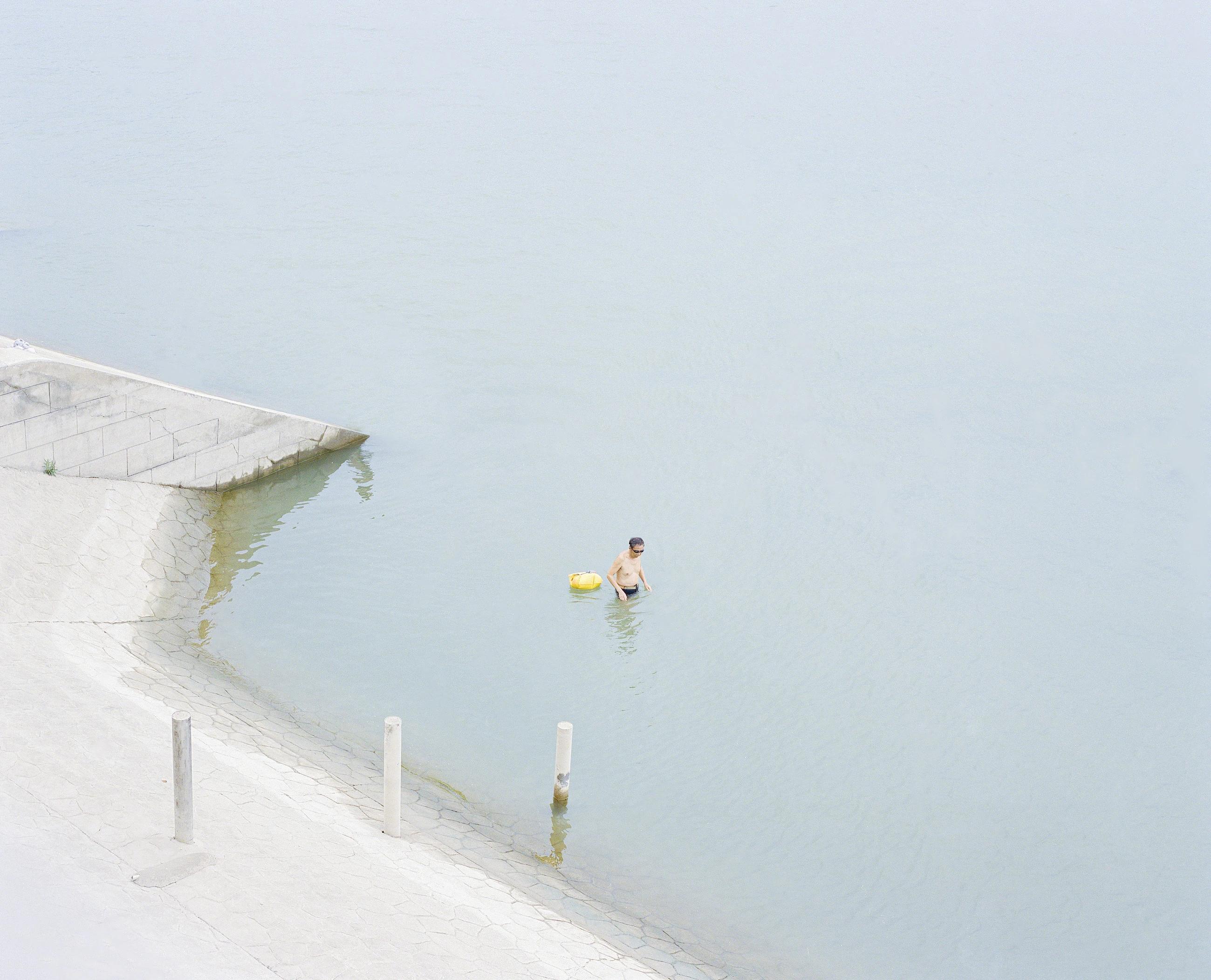 Along the Yangtze River (Wuhan) by Zhishang Lian...