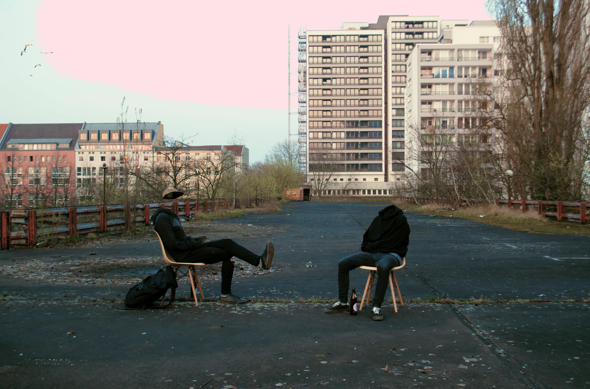 Mobile Office by So & So Studio...