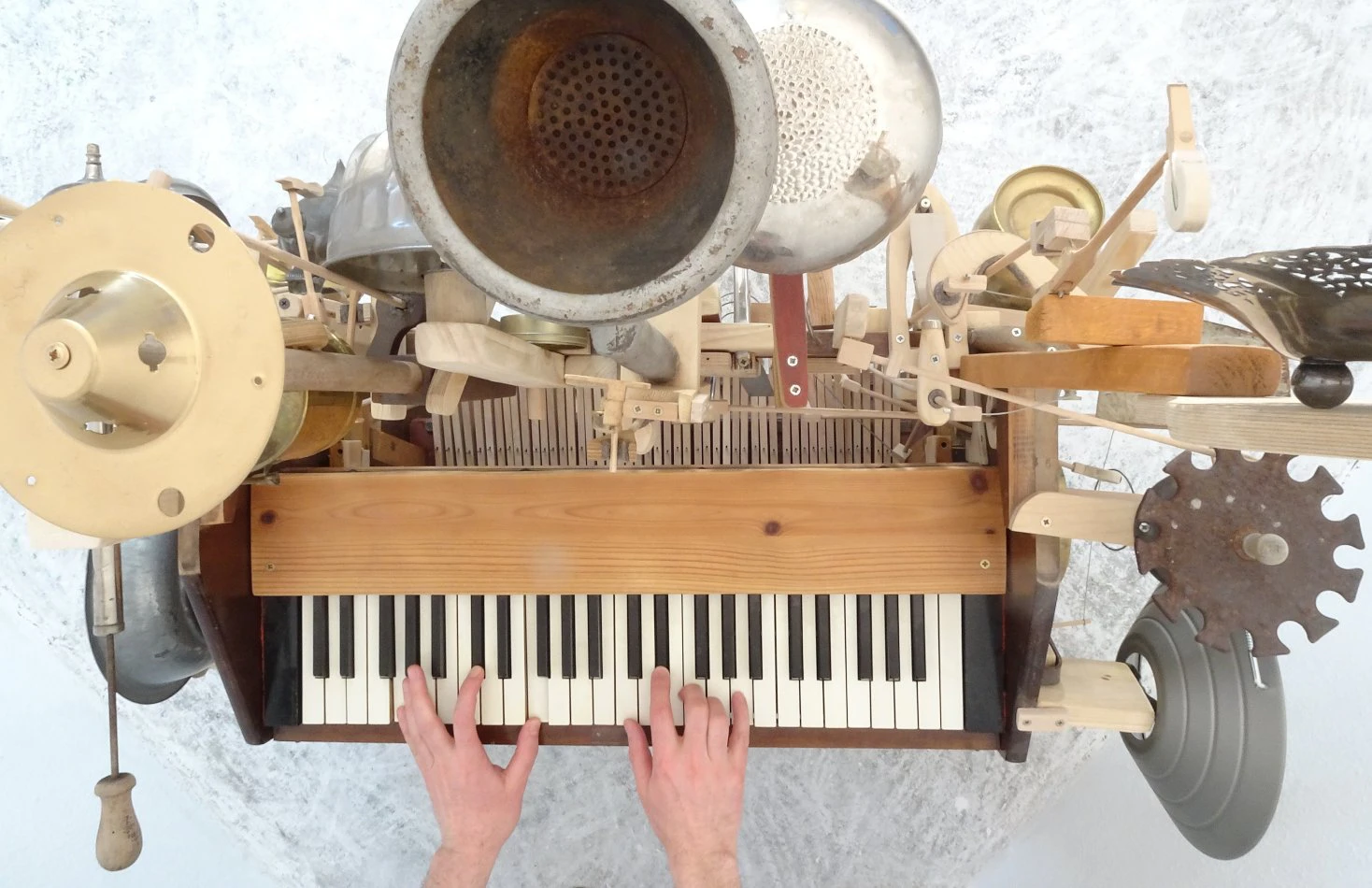 IDIOPHONIUM  by Albrecht Fersch...