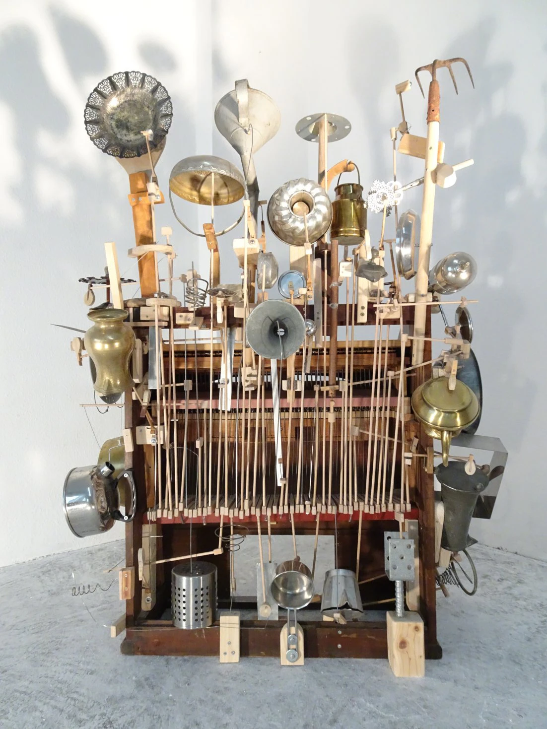 IDIOPHONIUM  by Albrecht Fersch...