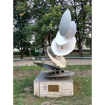 The Evergreen Twig (a sculpture in Rosarium Park, Kazanlak, Bulgaria)