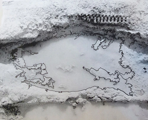 Fleeting Sea: Measuring the Coastline of a Puddle