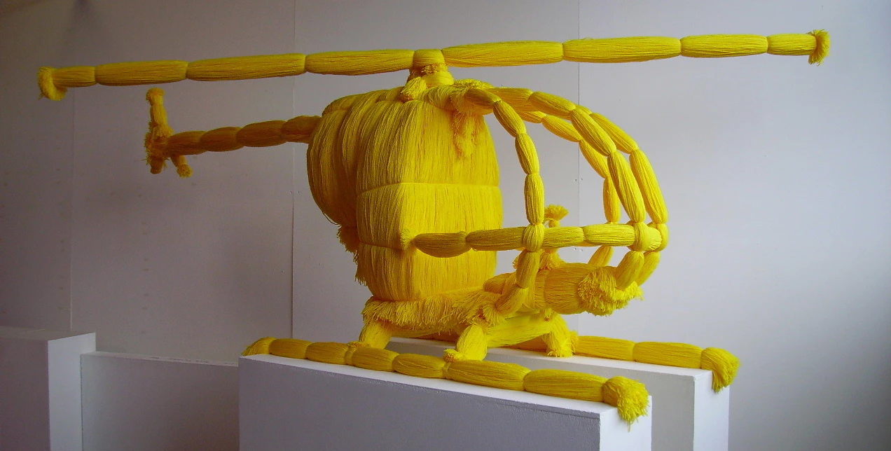 YELLOW HELICOPTER (2007)