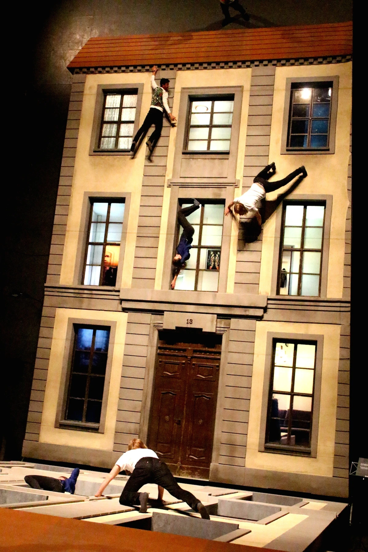 BERLIN FAÇADE | Leandro Erlich by PHOTOGRAPHY PLAYGROUND...