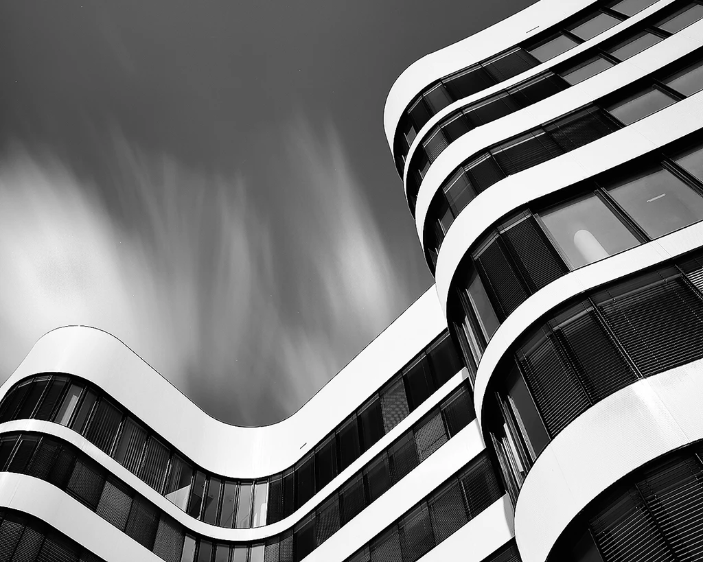 Swing by alex de bruycker...