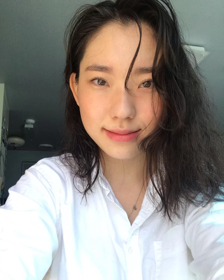 Ella Son